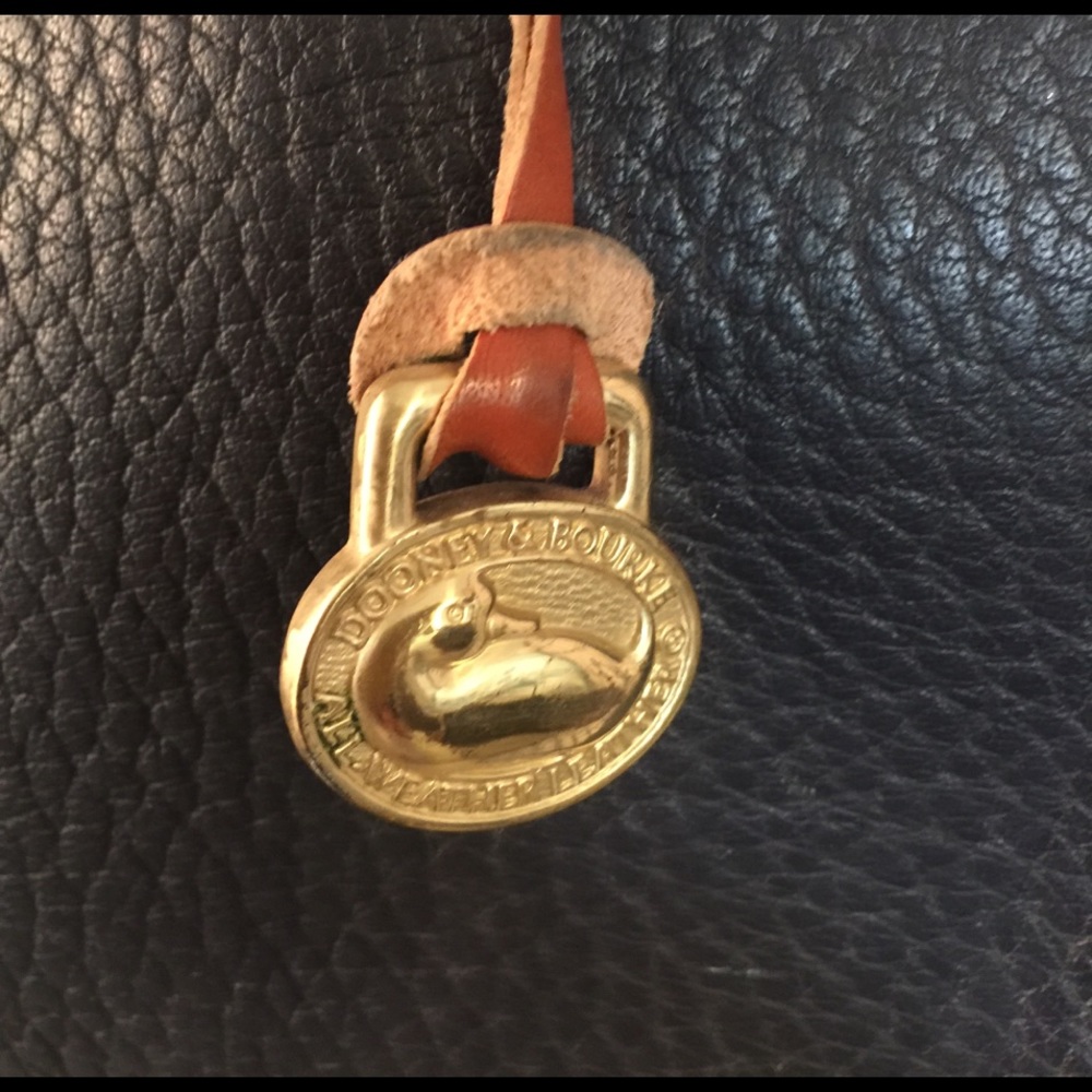 Dooney & Bourke Black and Tan bag - Picture 4 of 6