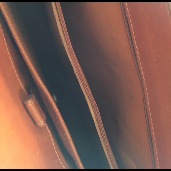 Dooney & Bourke  Black and Tan bag - Picture 6 of 6