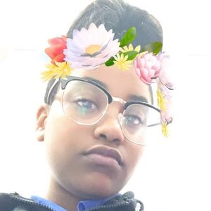 Meet your Posher, Tamar