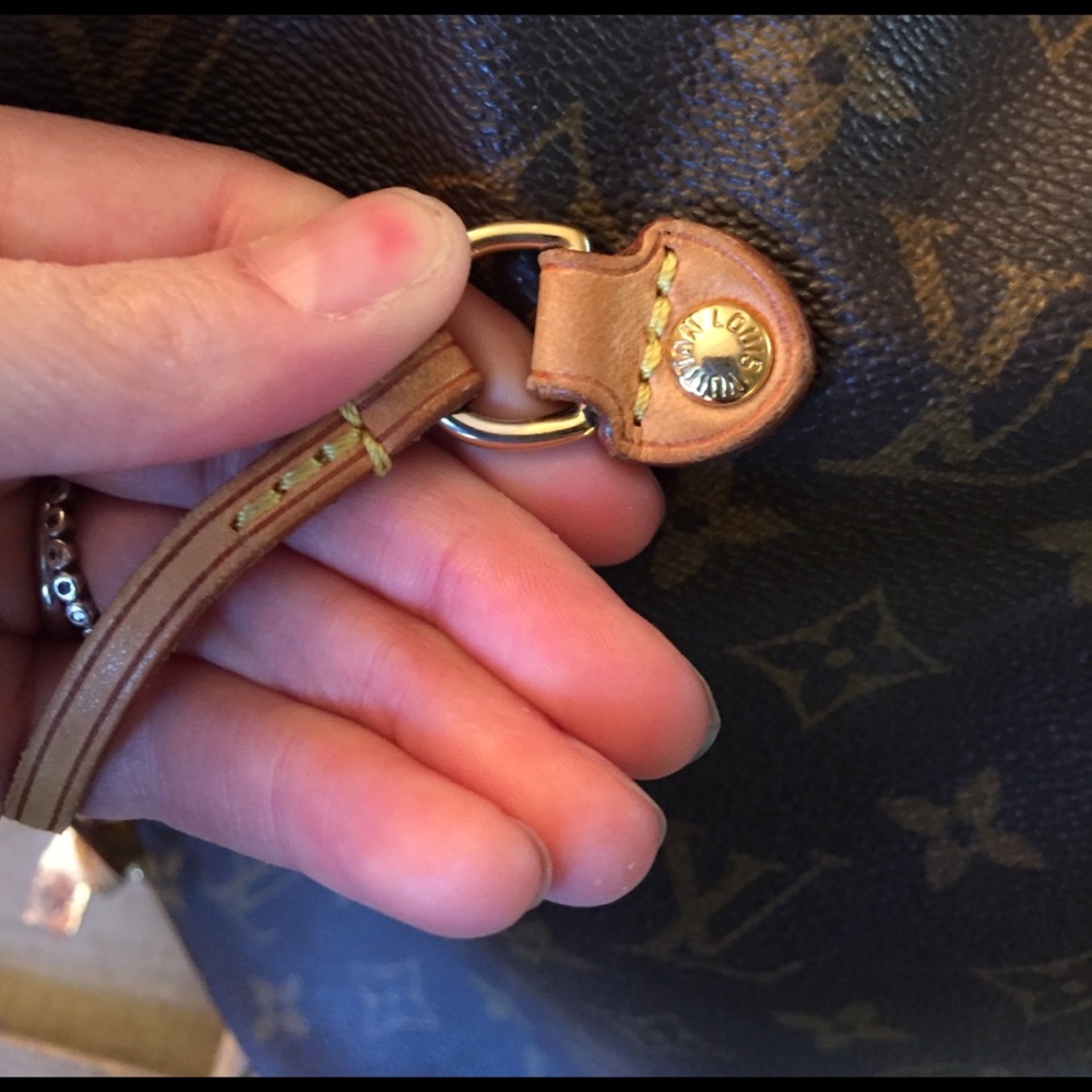 More LV GM pics