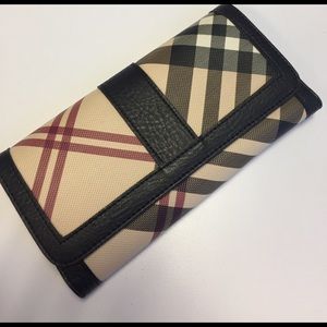 Burberry wallet