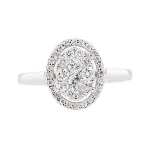 ✅♥️sale‼️new condition ‼️18K 💍engagement ring. - Picture 2 of 8