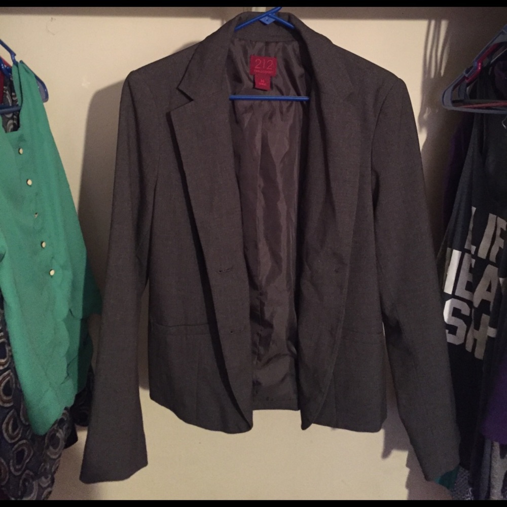Gray blazer