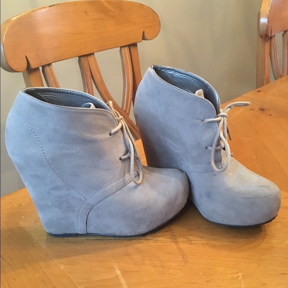 Bamboo tan 4 inches booties