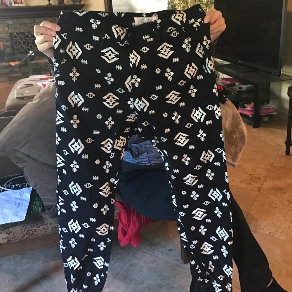 Blue and white patterned pants