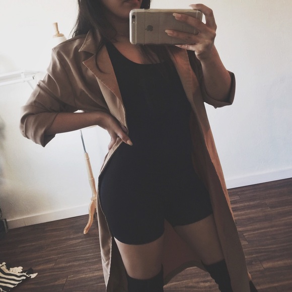 • The Society Shortsuit • Black - Picture 5 of 5