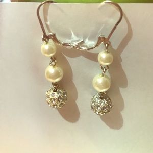 Pearl dangling Earrings