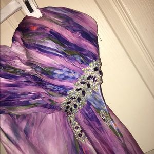 LA FEMME SIZE 4 DRESS