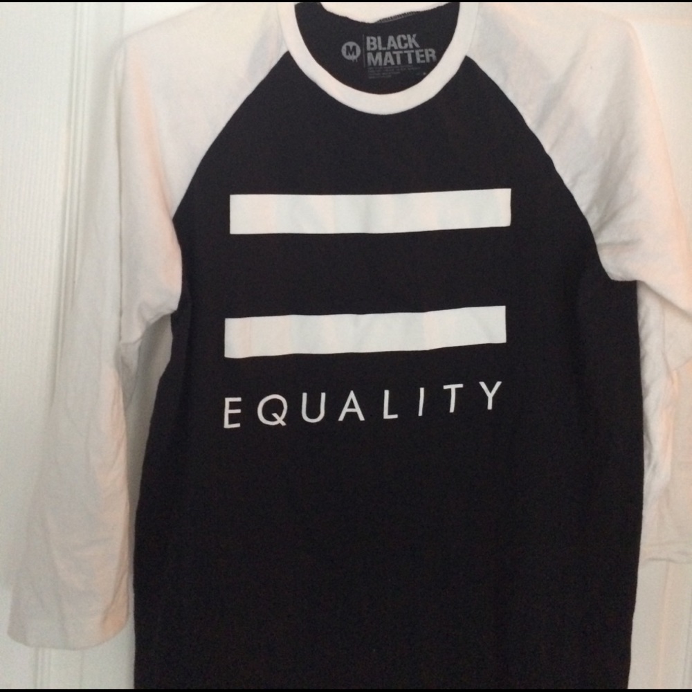 3/4 sleeve t shirt