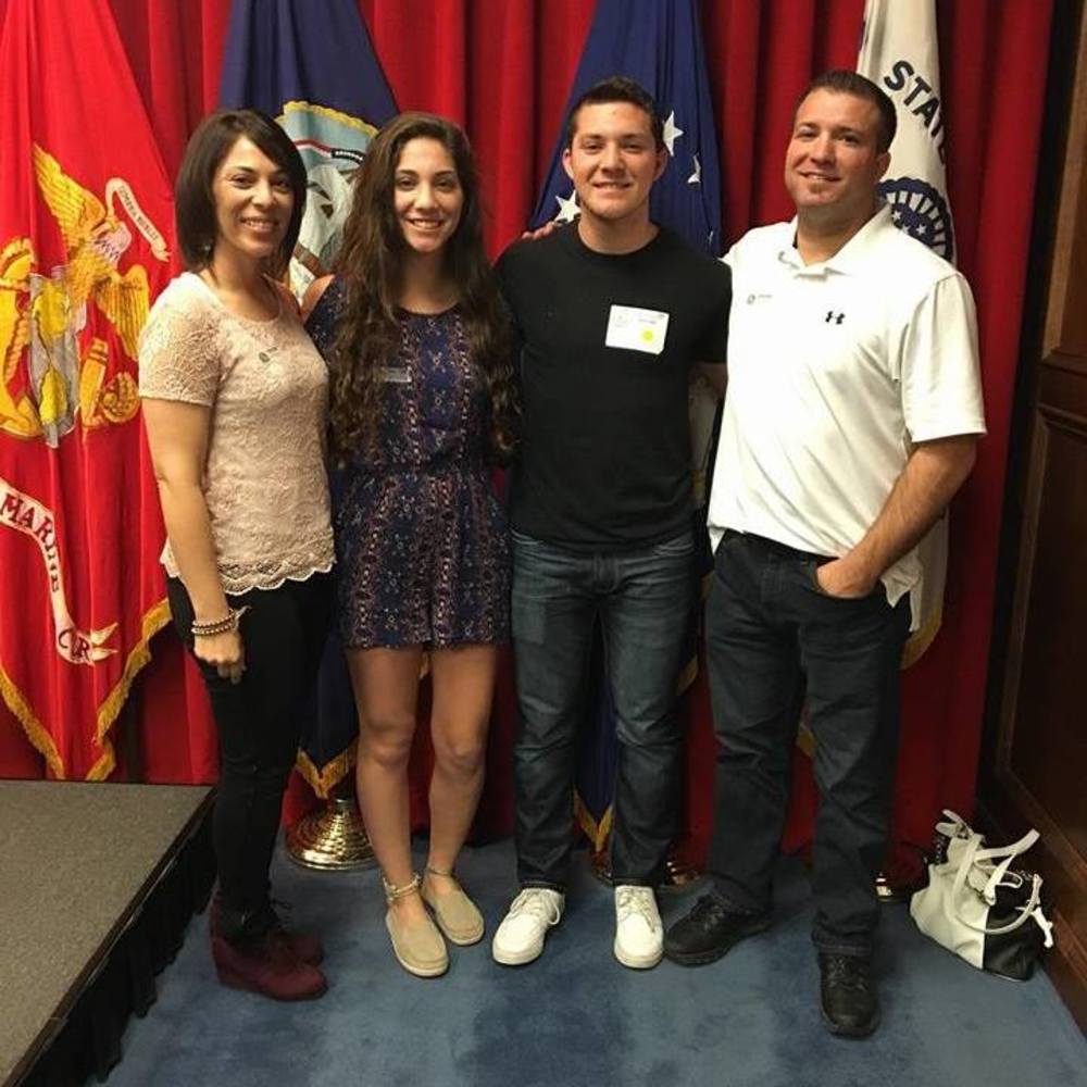 Meet your Posher, Alex