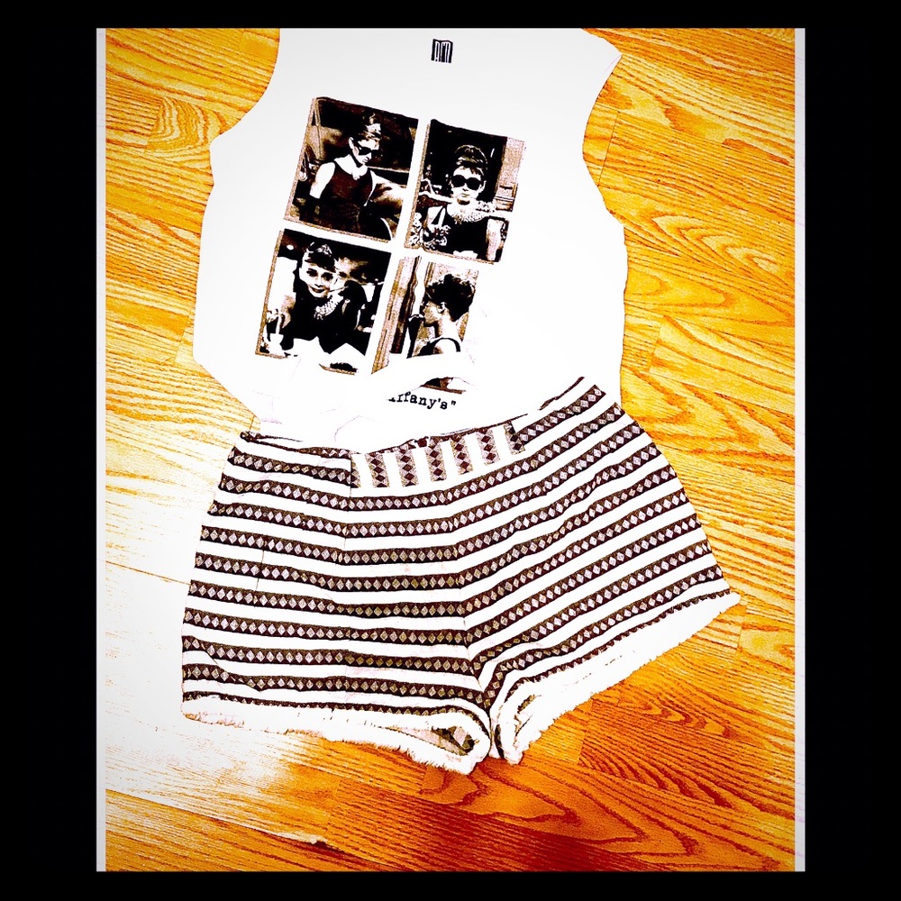 Fringe trim shorts
