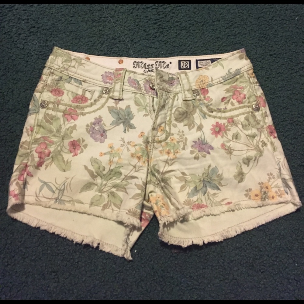 Miss Me Shorts!!!