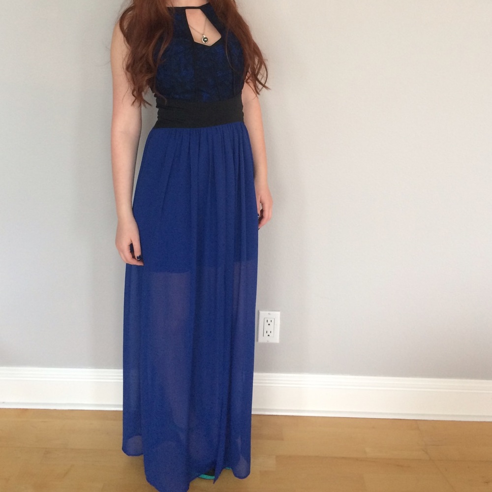 royal blue prom dress