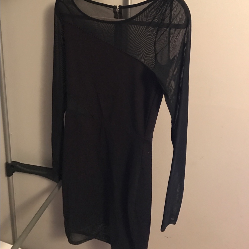 Guess dress size medium