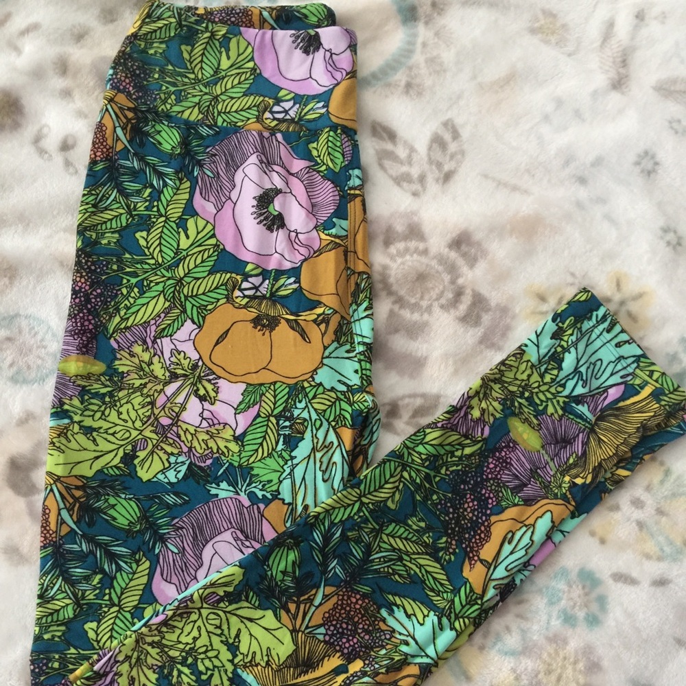 LuLaRoe OS leggings