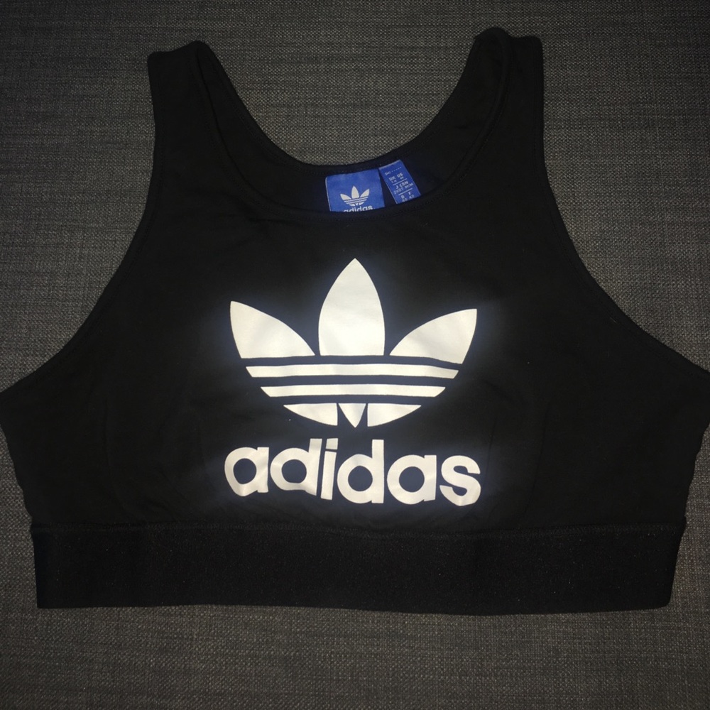 Adidas top