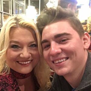 Meet your Posher, Seth