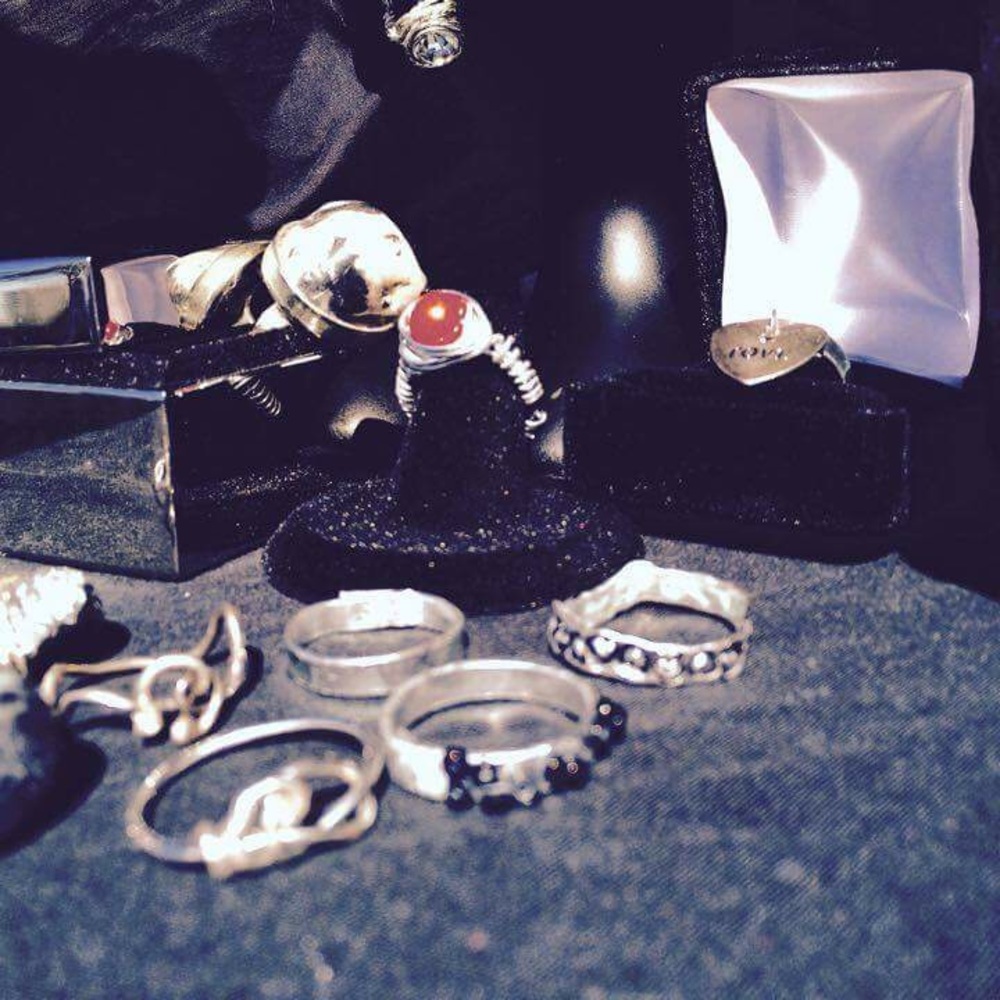 10 GOTH RING MYSTERY BOX!