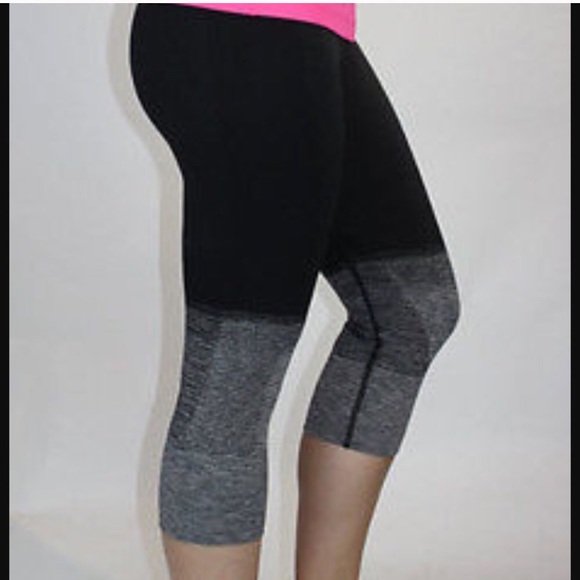 🎈SOLD🎈Lululemon Seamlessly Street Crop Ombre 6 - Picture 7 of 8