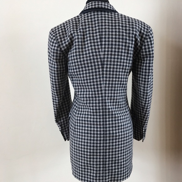 SOLD ❤️❤️ PERFECT ESCADA LONG WOOL BLAZER - Picture 6 of 8