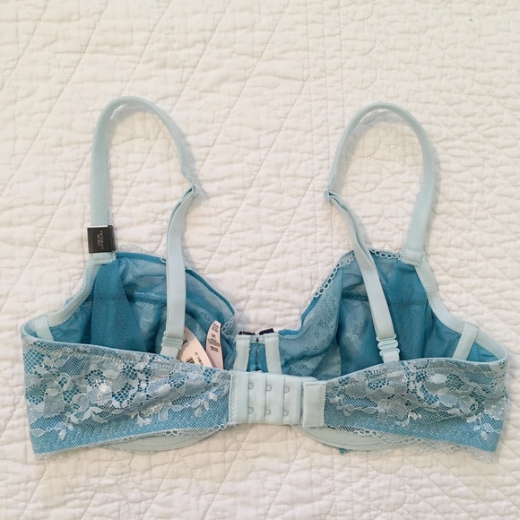 Victoria's Secret Body by Victoria Demi Bra - Picture 3 of 4