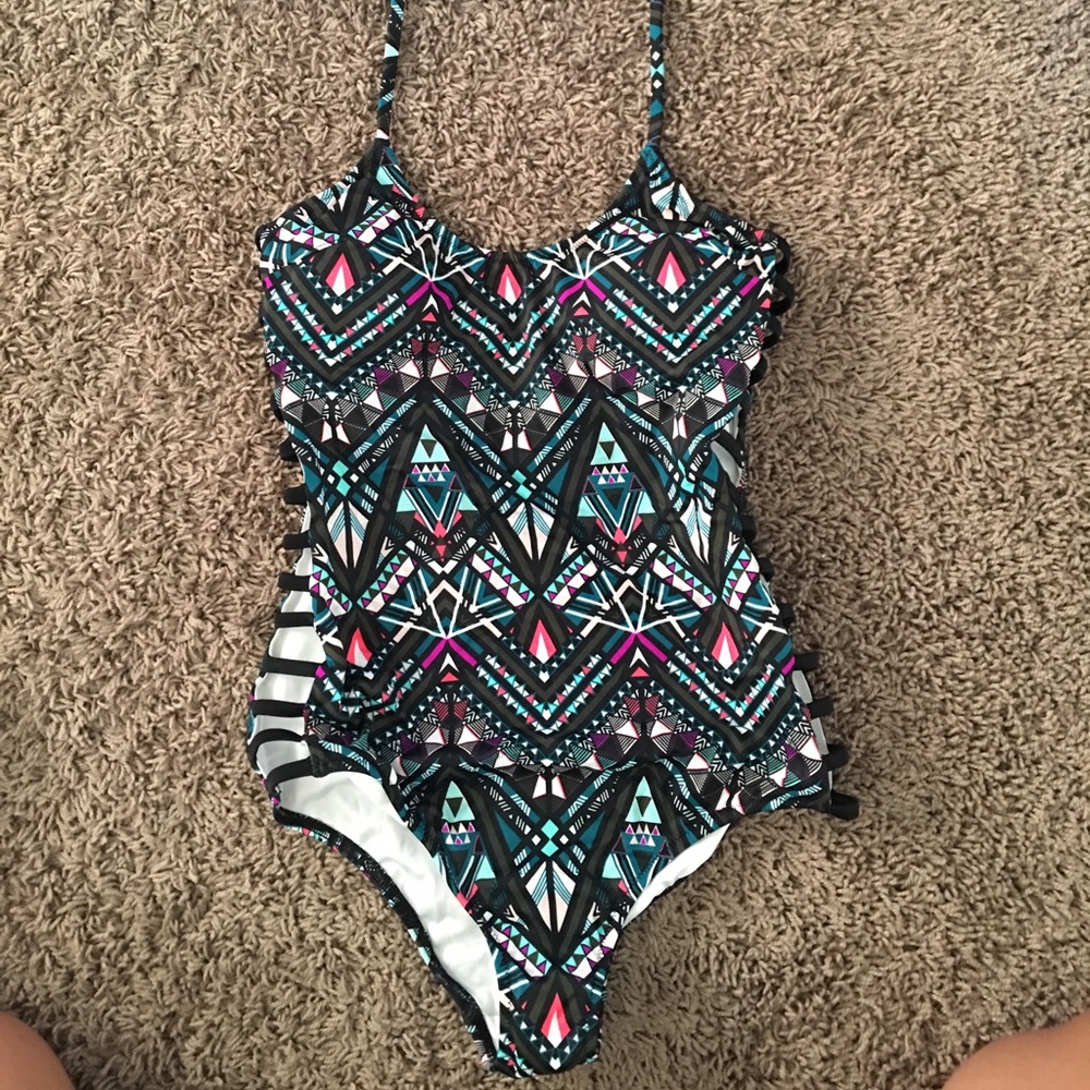 PINK XS one piece