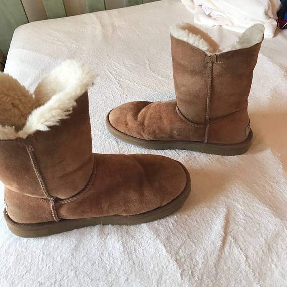 fake bailey button ugg boots fake bailey button ugg boots