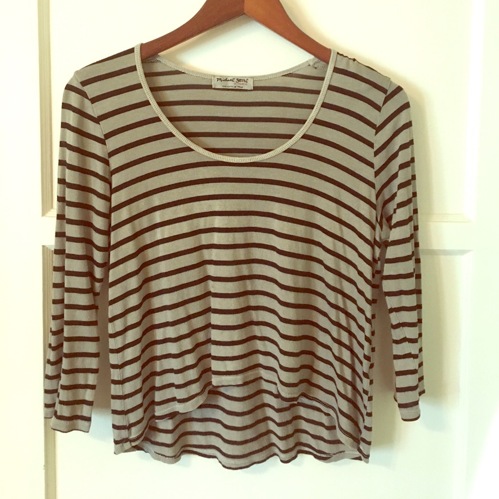 Asymmetrical flowy Michael Stars striped top