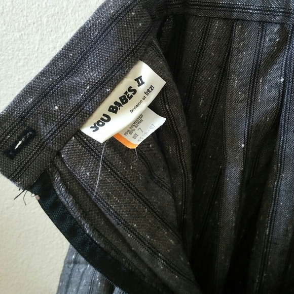 Vintage Pleated Speckled Skirt - Picture 3 of 4