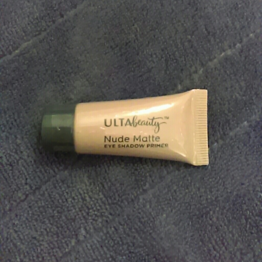 New Ulta Beauty eye shadow primer