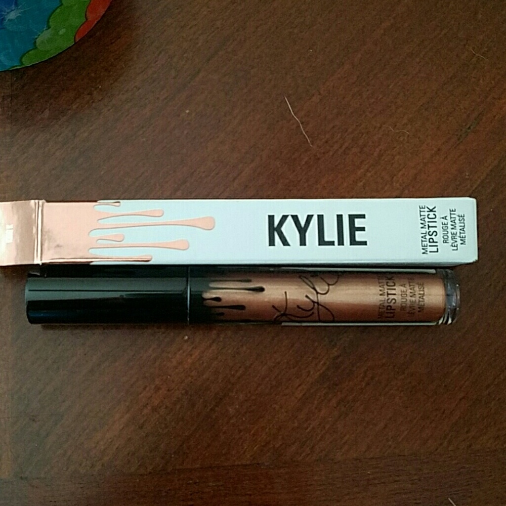 Kylie Metal Matte Lipstick