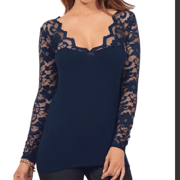 Women's Fitted Lace Top - Picture 2 of 2