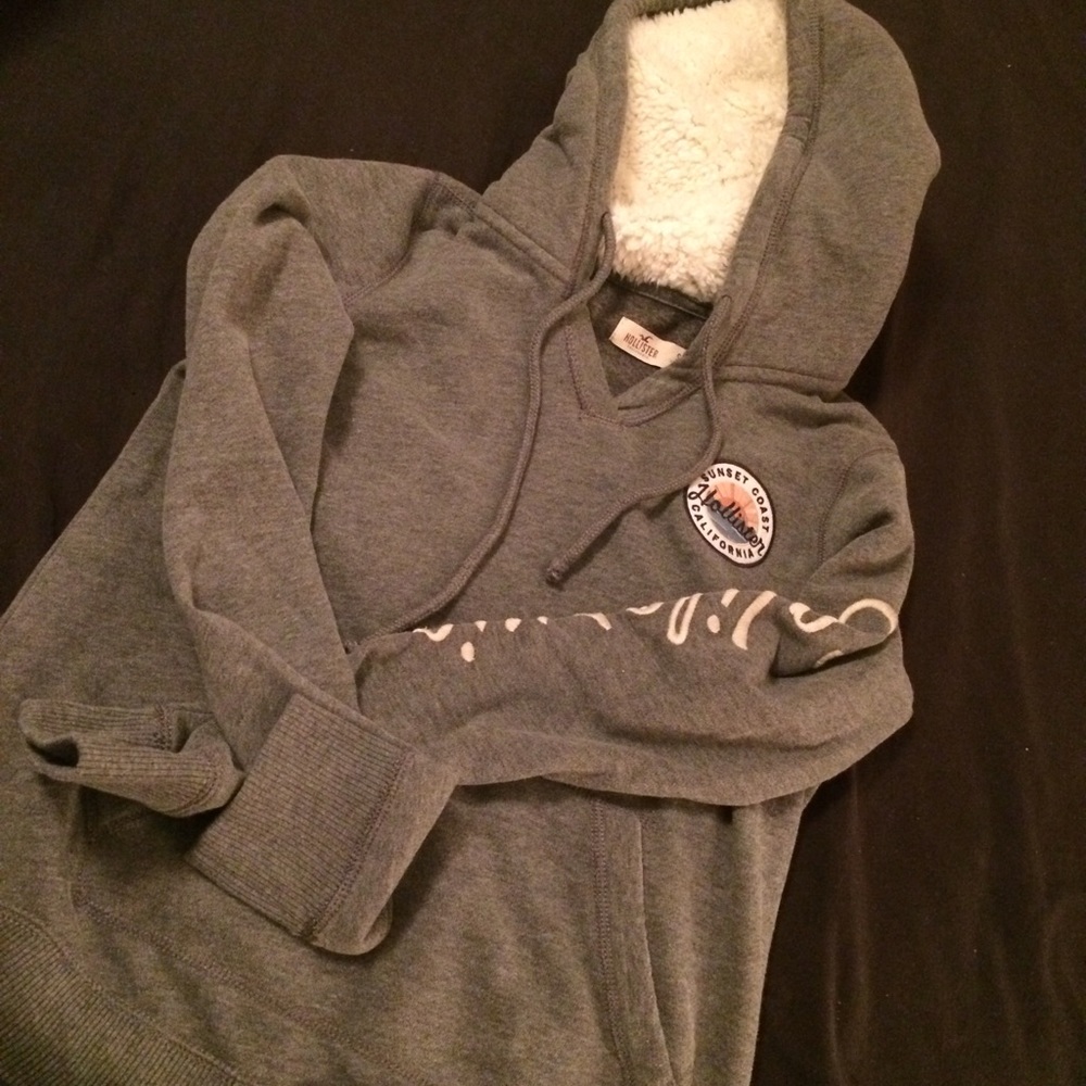 Hollister Grey sweater
