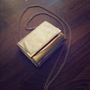 Gold sparkly handbag