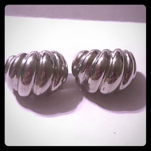 Silver shell earrings