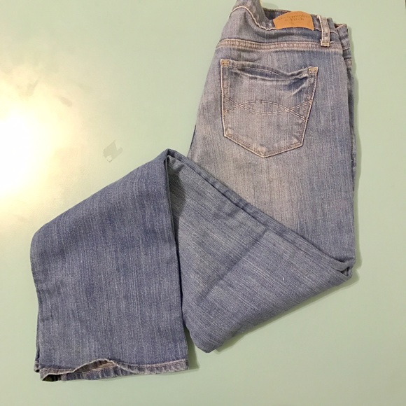 Light wash Abercrombie jeans - Picture 3 of 3