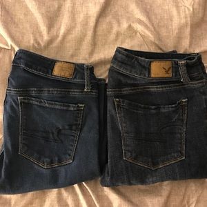 2 Pairs of Skinny Jeans