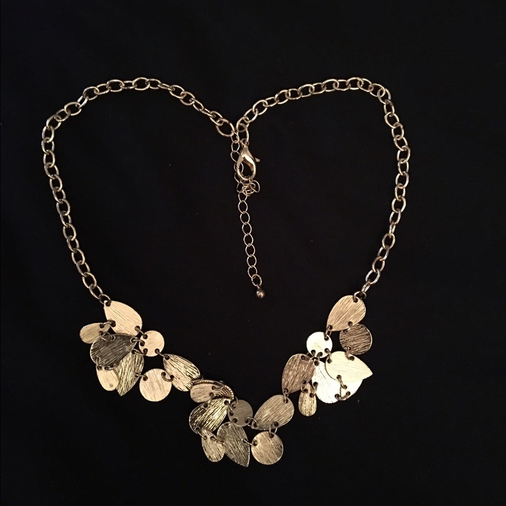 (open to offers❗️) gold necklace