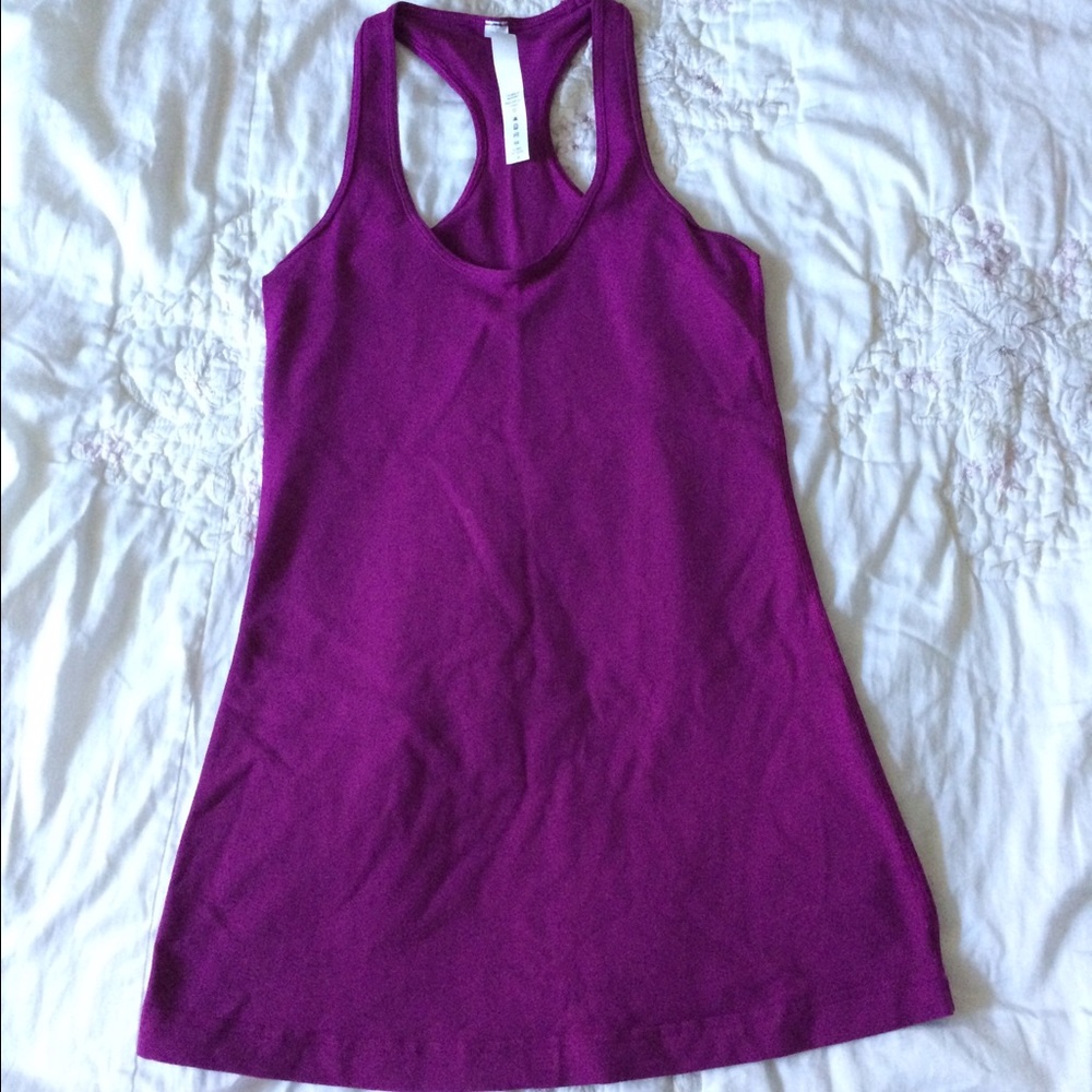 💕SALE💞Never worn Lululemon racerback tank