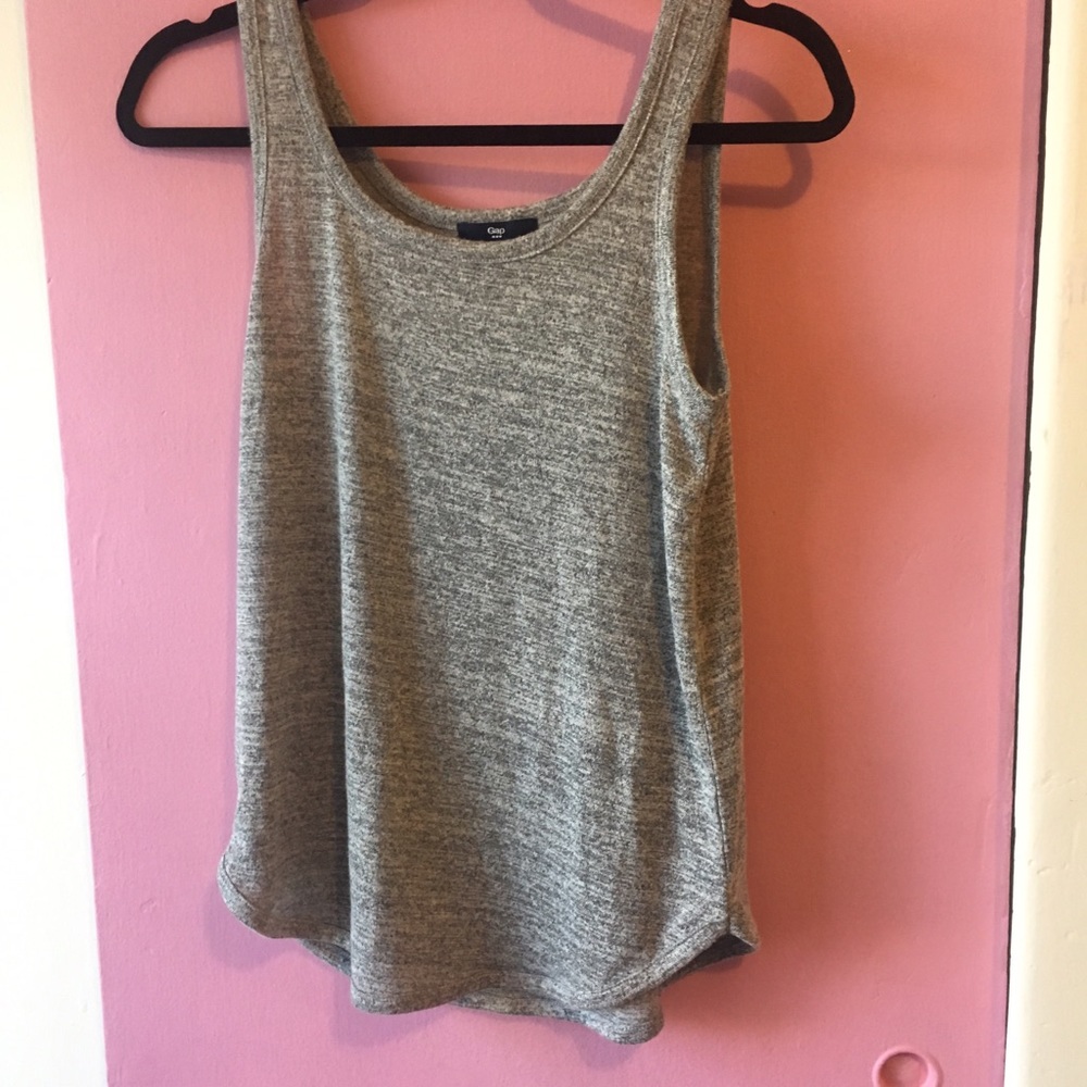 gap tank top