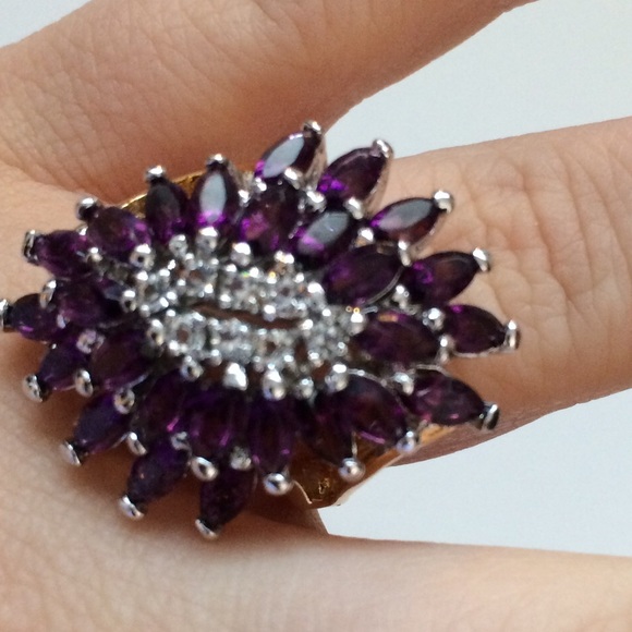 Stunning statement ring. Purple amethyst? - Picture 3 of 8