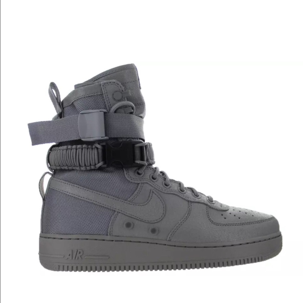 **SOLD** Nike Special Field Air Force 1