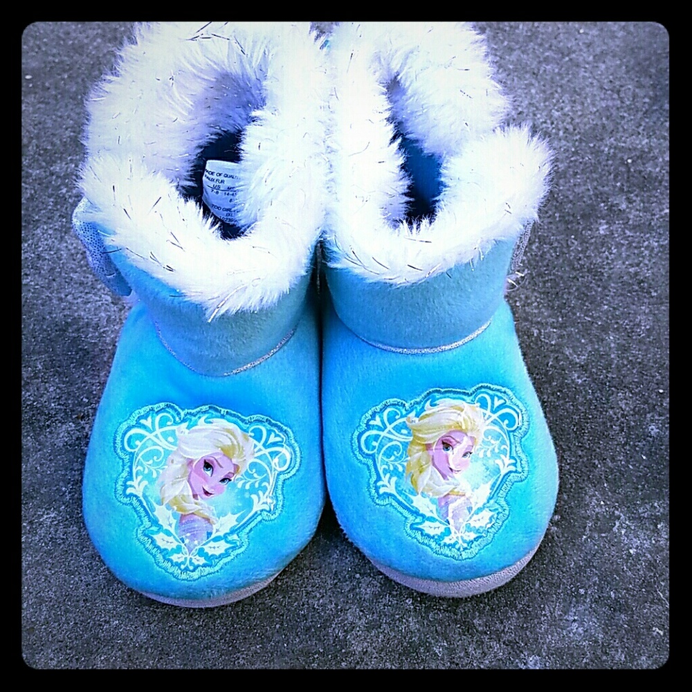Princess Elsa booties