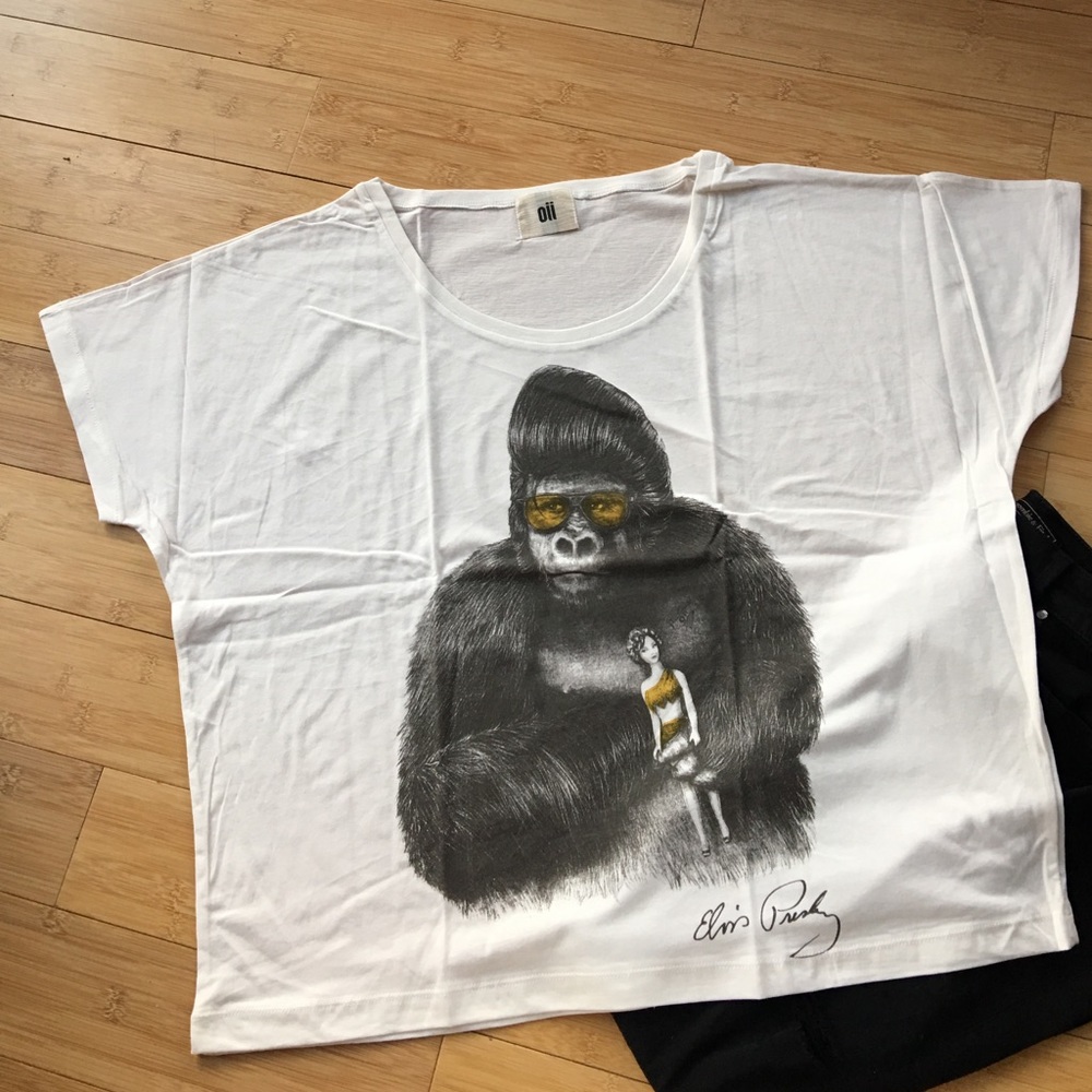 Elvis 🦍 t-shirt - Picture 1 of 2
