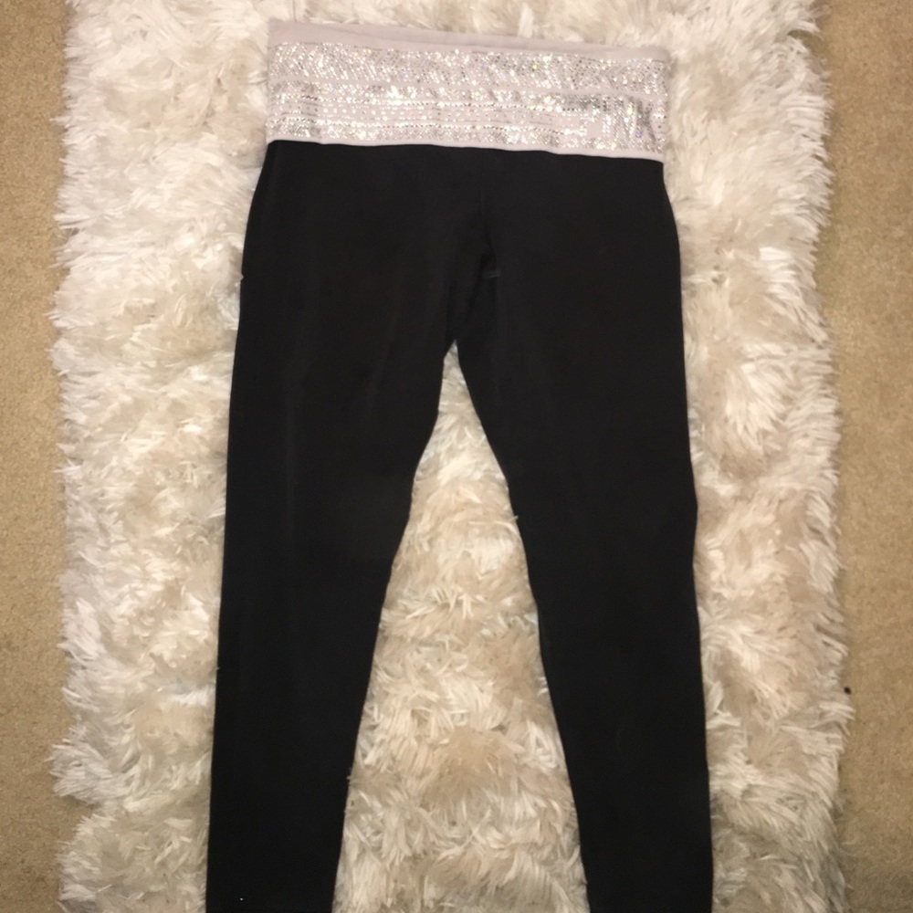 PINK yoga pants✨