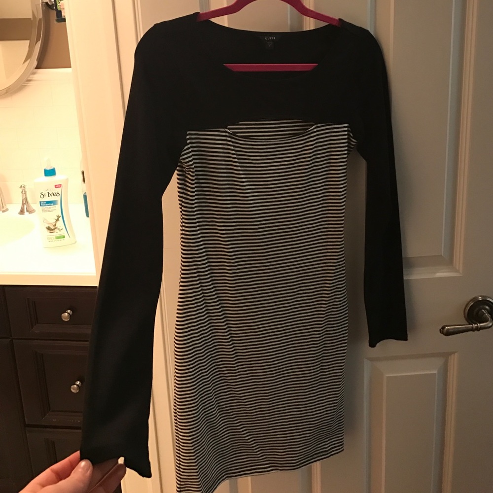 Guess tight striped dress with hot chest slit