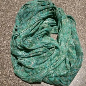Infinity spring scarf