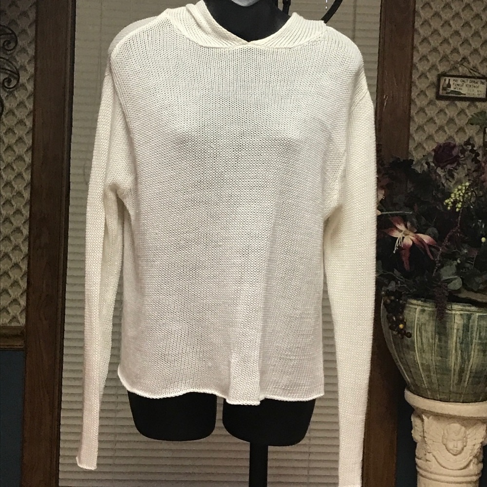 Gap hooded pullover.