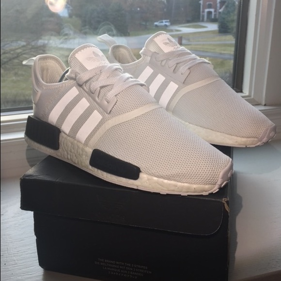 Adidas NMD_R1 - Picture 2 of 4