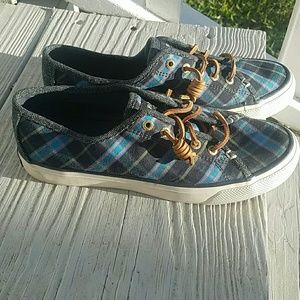 Plaid sperrys with leather lacing
